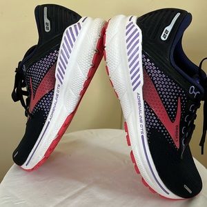 Brooks Adrenaline GTS